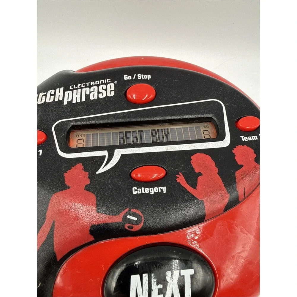 Hasbro 2013 Electronic Catch Phrase Handheld Game Black & Red Tested Works